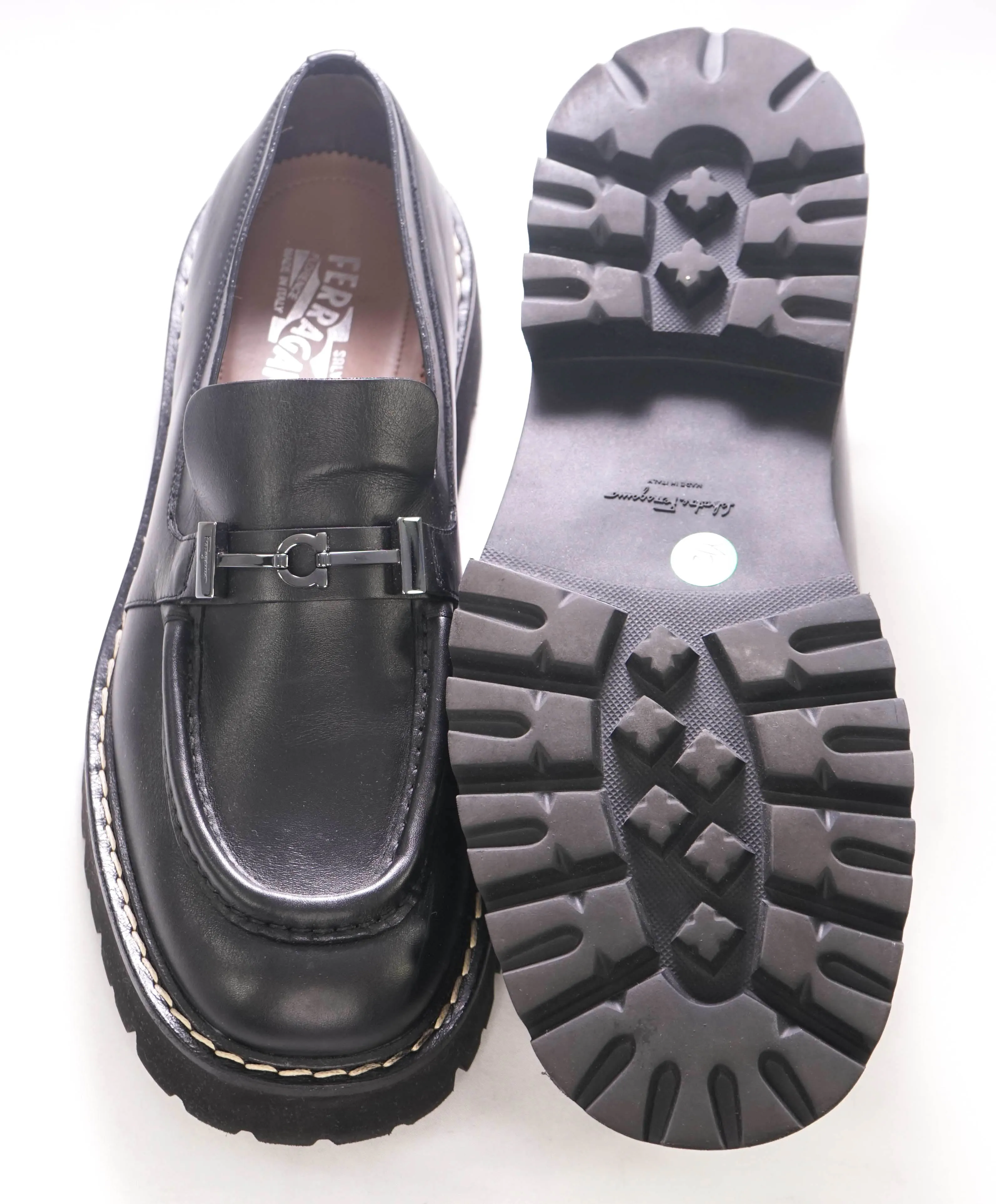 $930 SALVATORE FERRAGAMO - *GANCINI* Black Leather Lug Sole Loafer - 12 US
