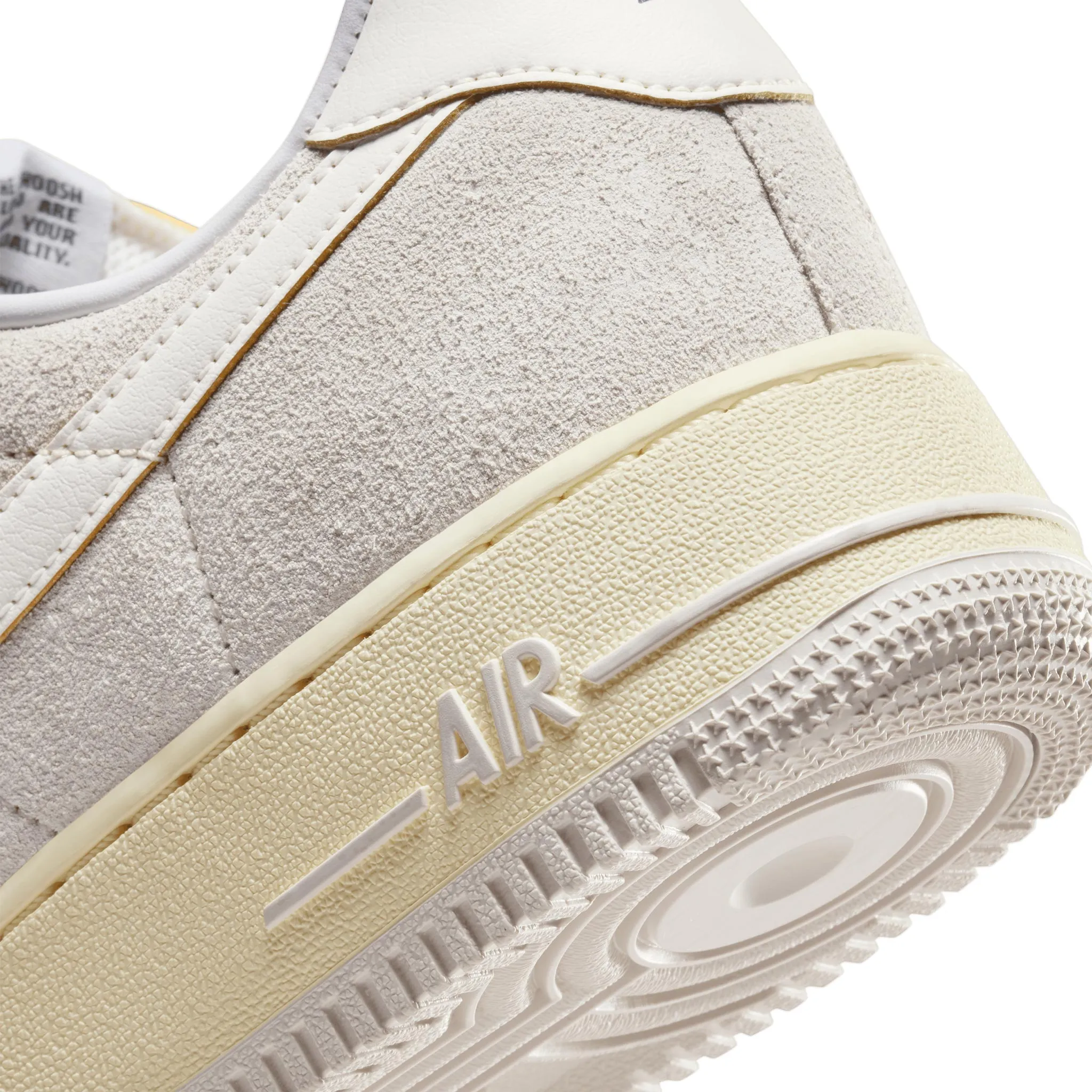 Air Force 1 07 FQ8077-104 LT Orewood Brown