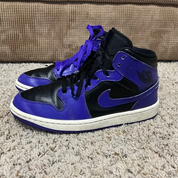 Air Jordan 1 Mid Purple &amp;  women  Size 8.5 Retro Basketball Shoes.