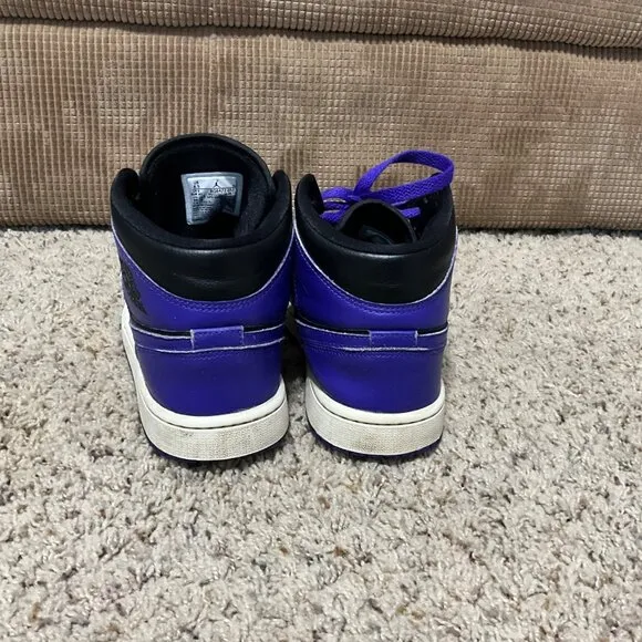 Air Jordan 1 Mid Purple &amp;  women  Size 8.5 Retro Basketball Shoes.