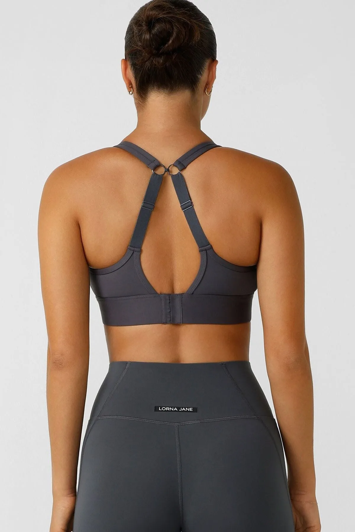 Amy Maximum Support Sports Bra | Titanium