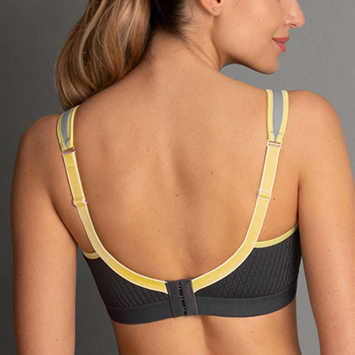 Anita Momentum Wireless Sports Bra
