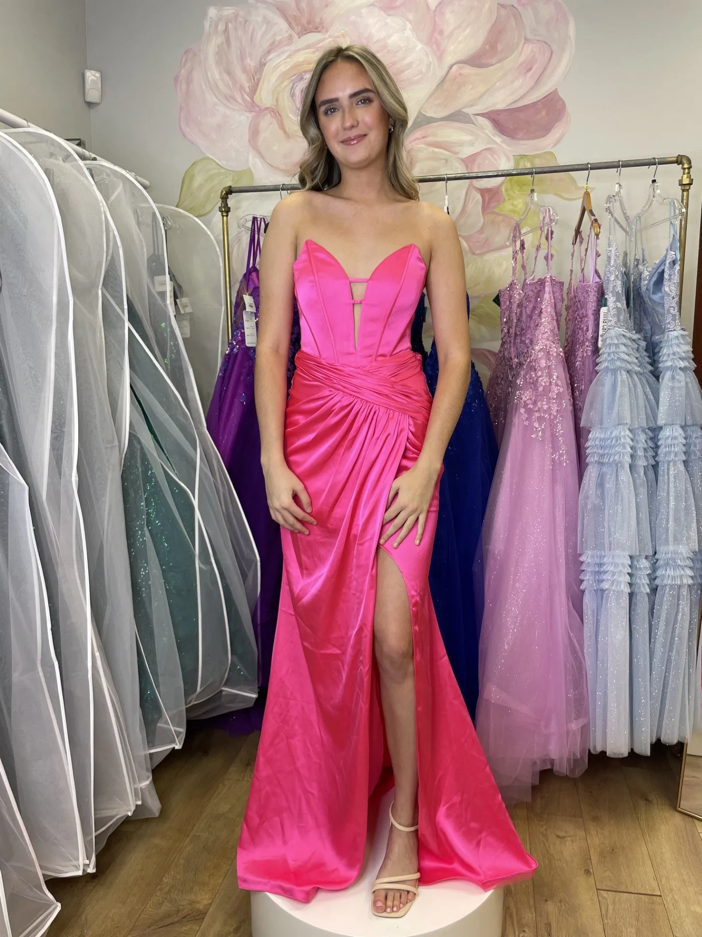 Ava Hot Pink 47027