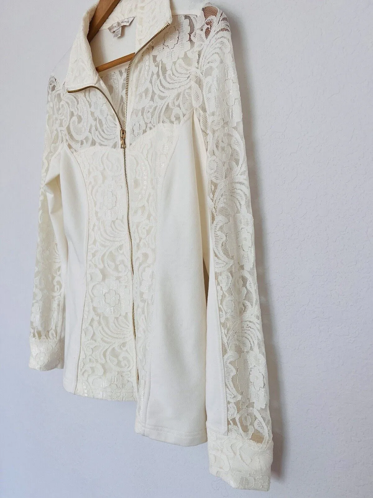 BOSTON PROPER Womens Mix Media Jacket Sz S Lace Jersey Gold Zip Ivory