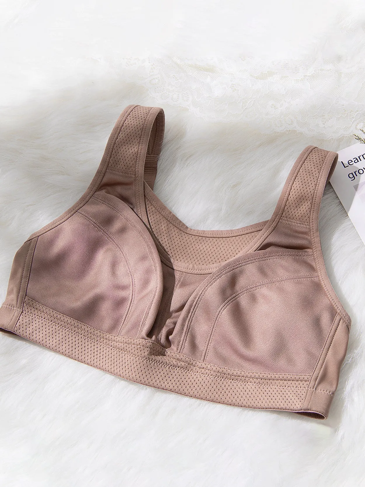 Full Coverage Solid Absorb Breathable Wirefree Sports Bra Amber