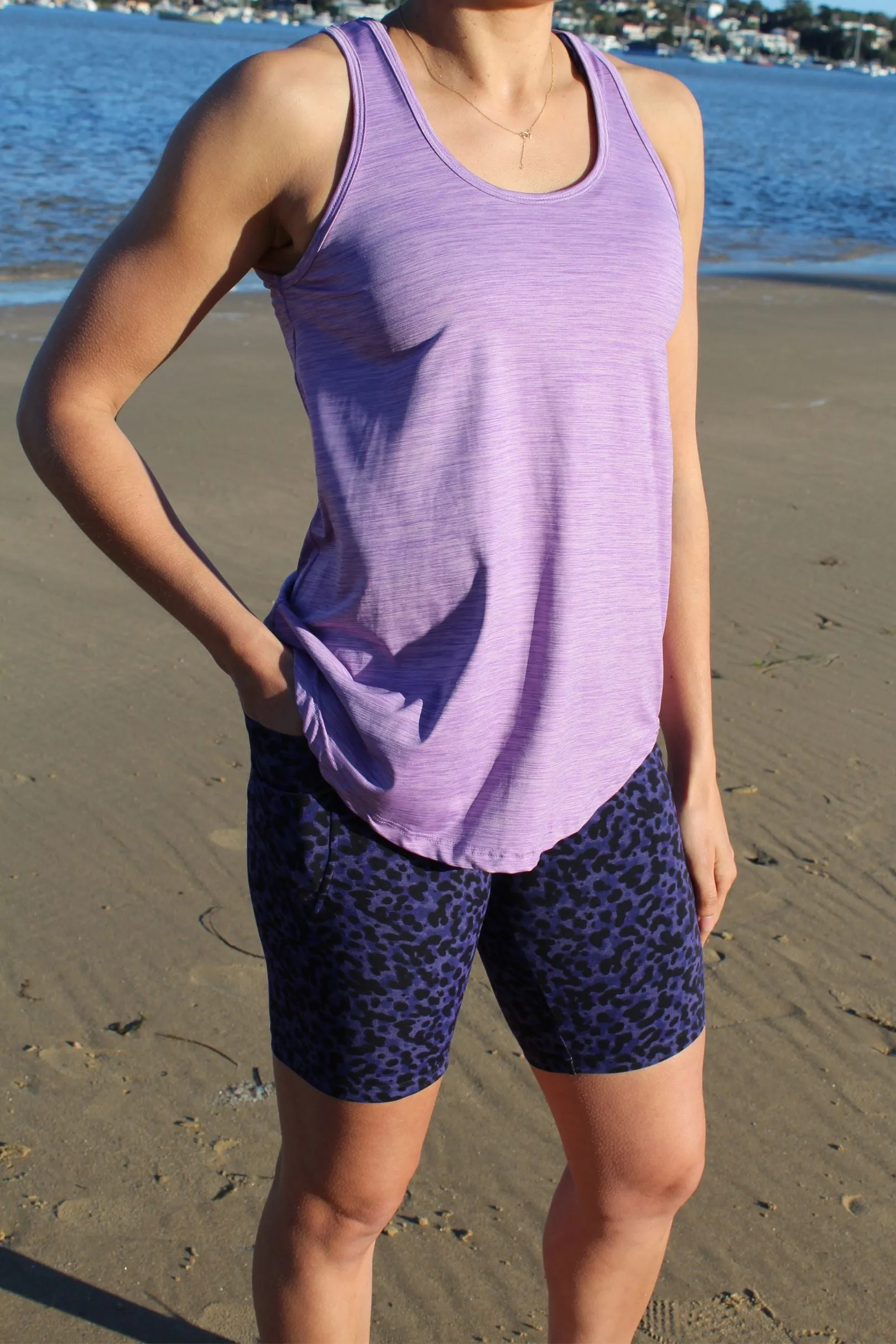 High Waist Mid Shorts - Atomic