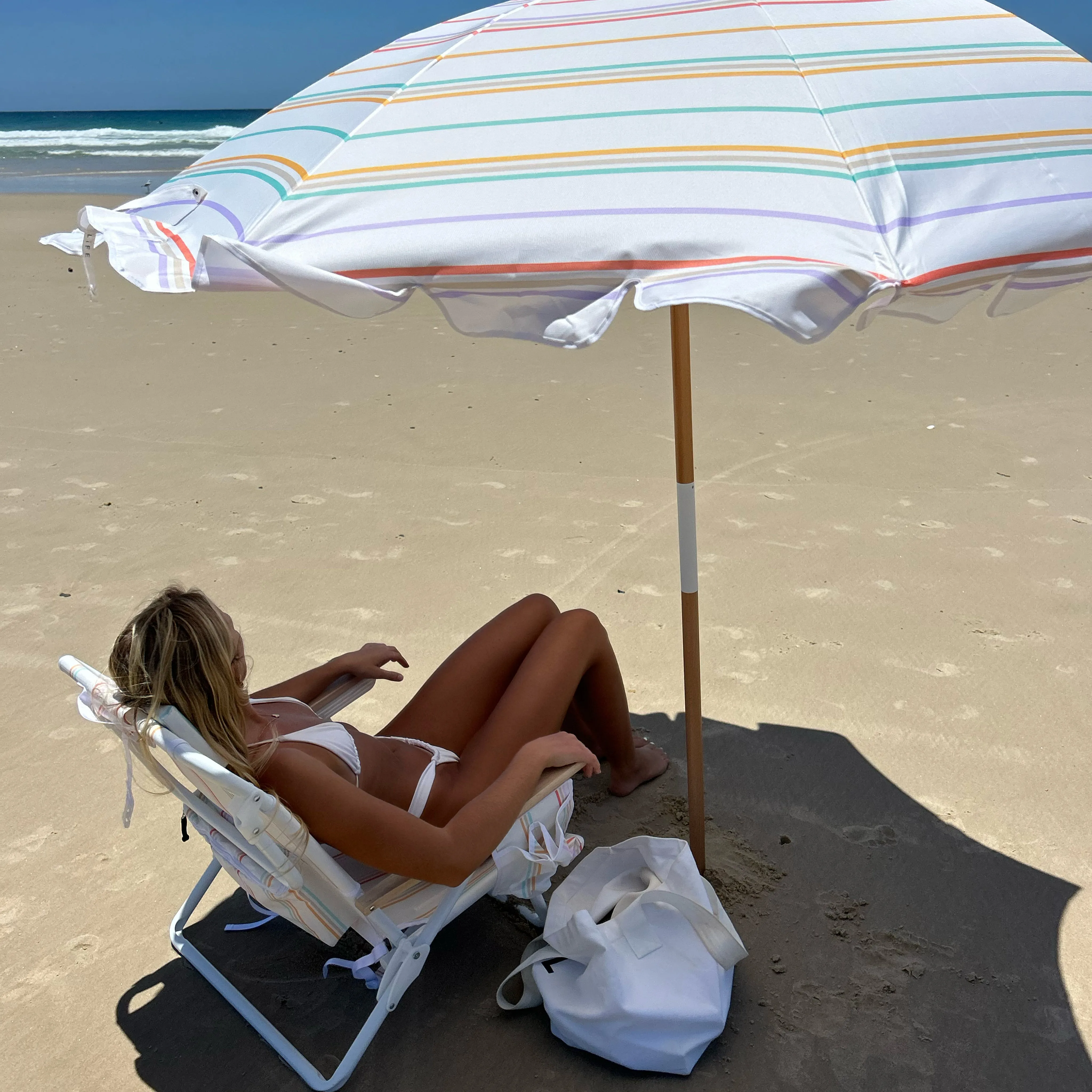LUXE BEACH CHAIR - RIO SUN MULTI STRIPE