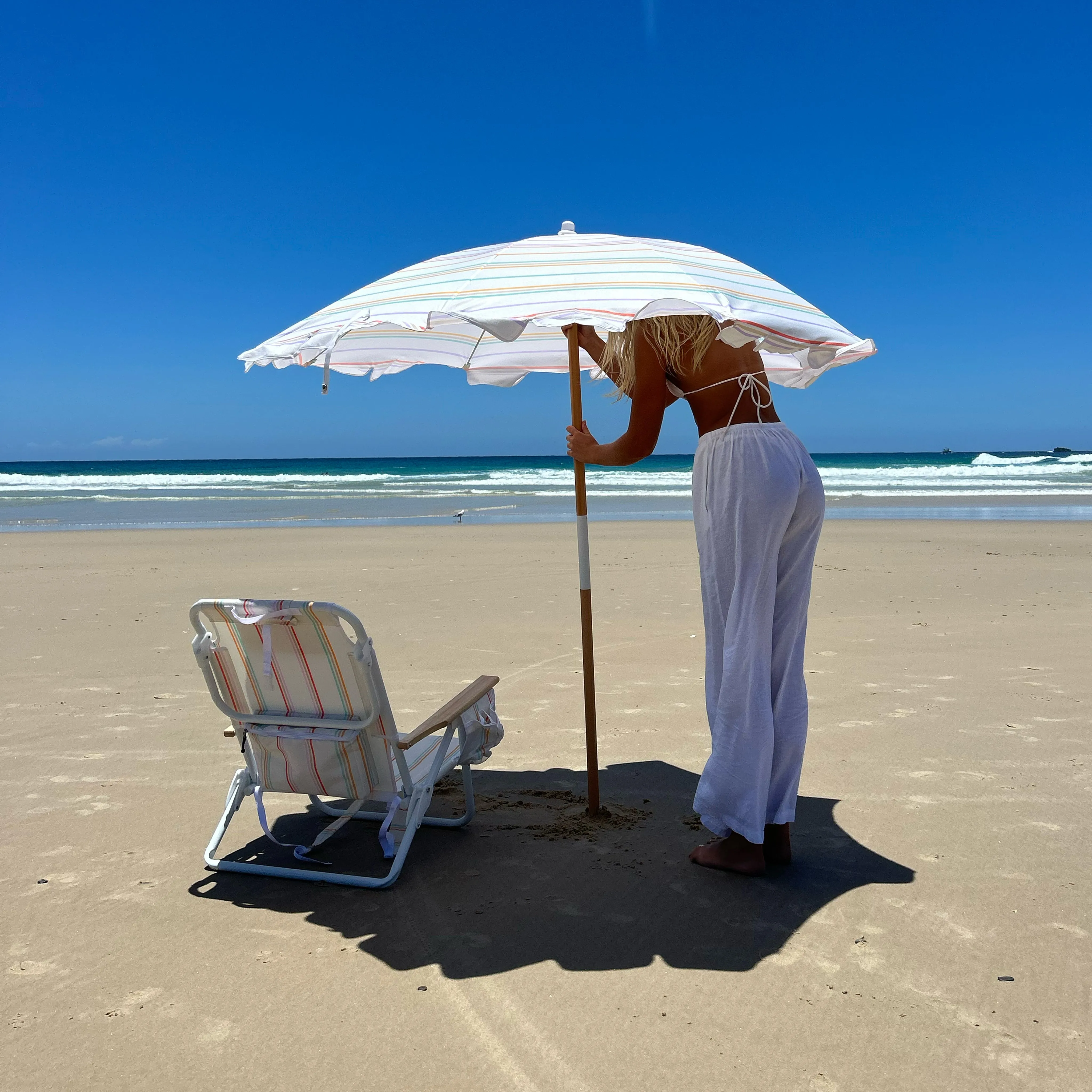 LUXE BEACH CHAIR - RIO SUN MULTI STRIPE