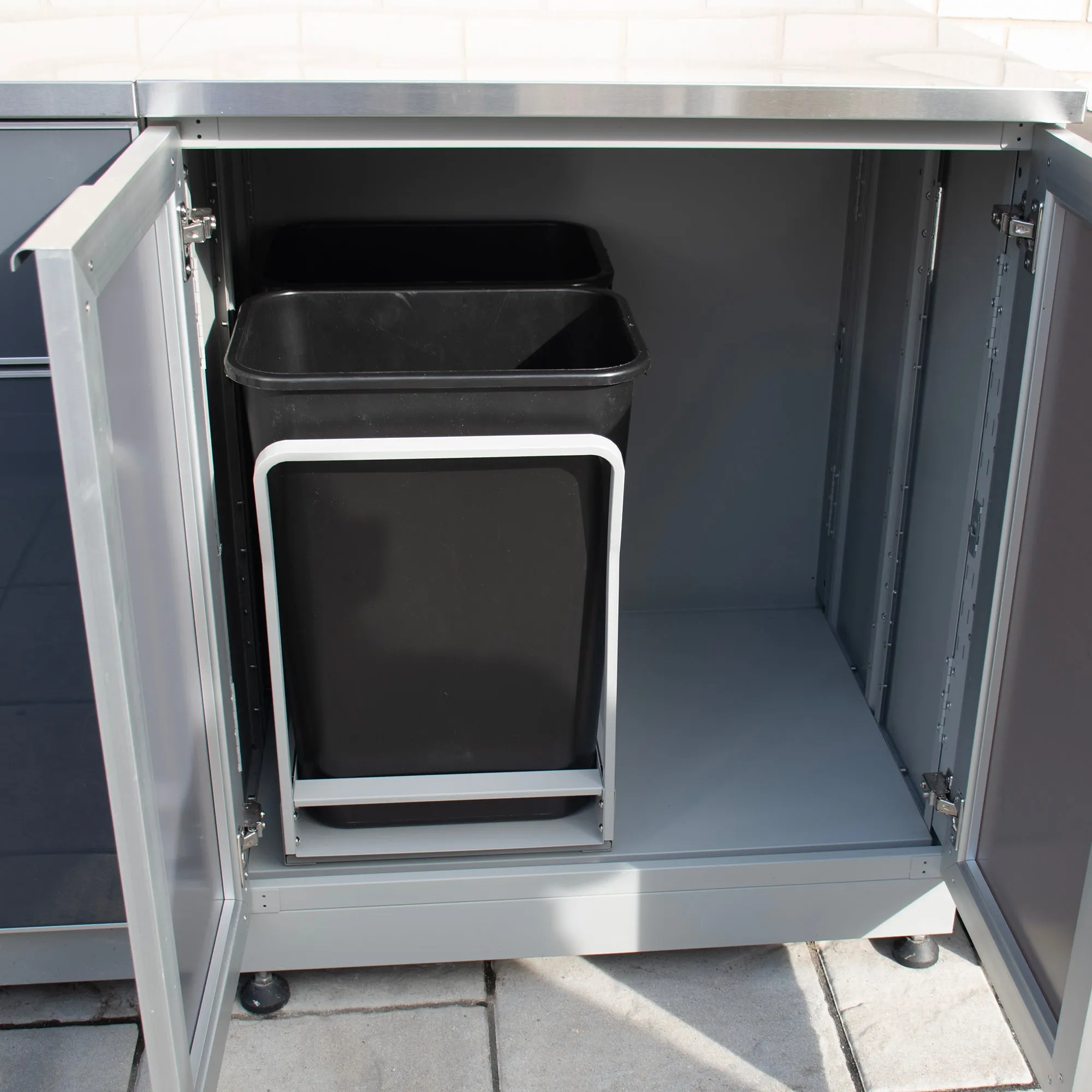 Outdoor Kitchen Pull Out Trash System