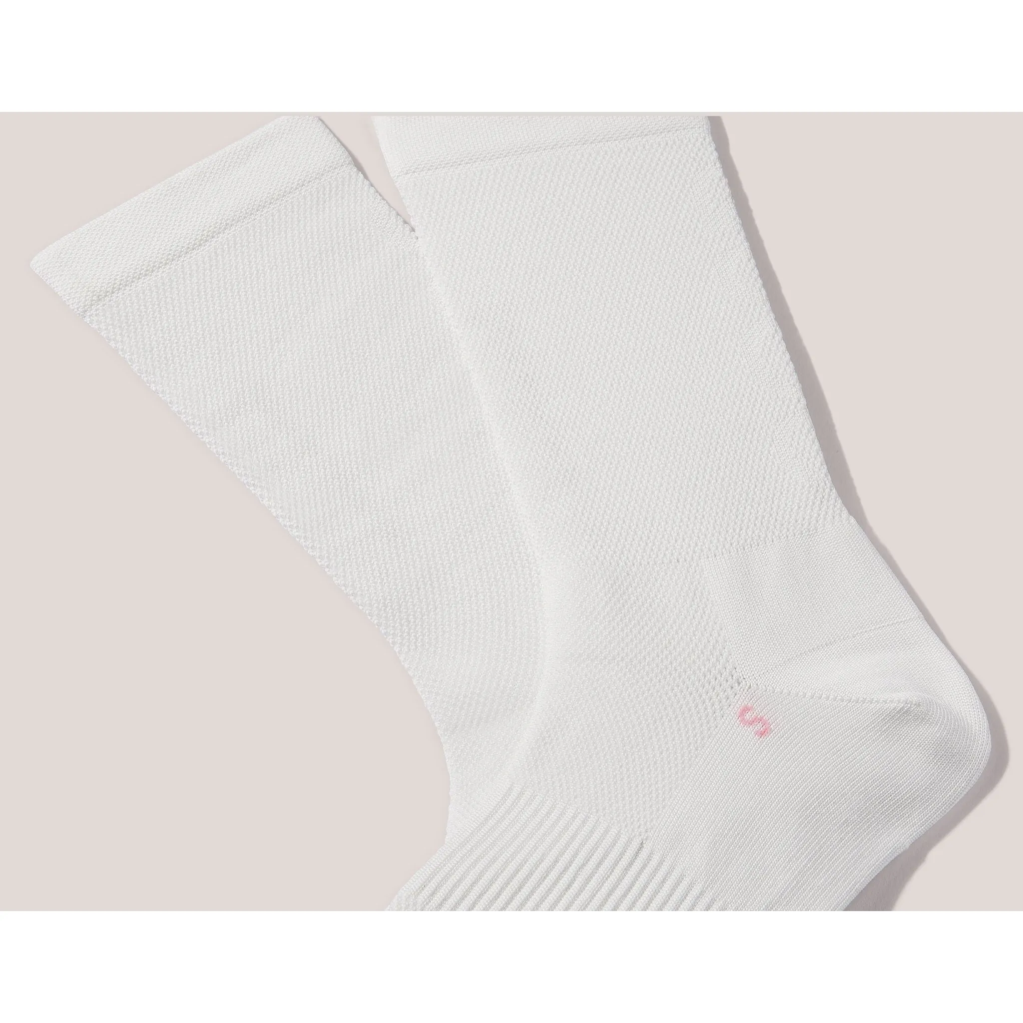 QUOC PERFORMANCE ROAD SOCK - WHITE