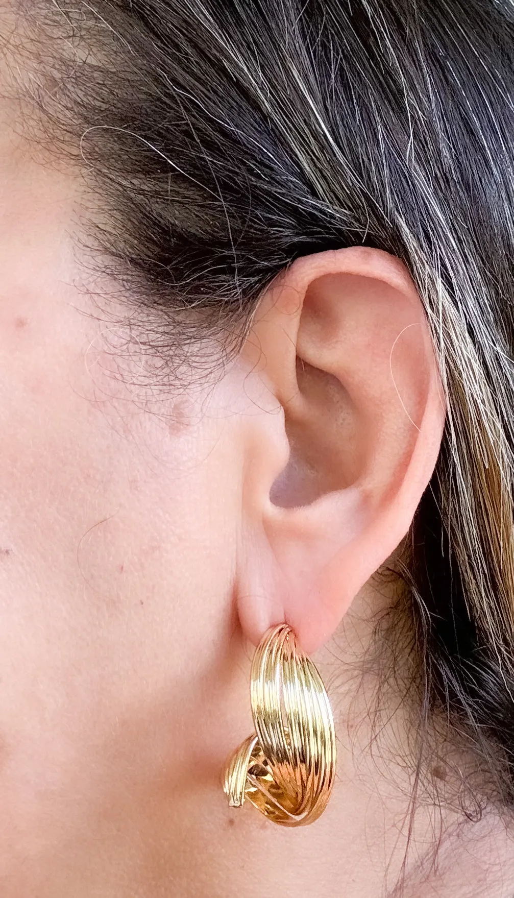 Victoria earrings