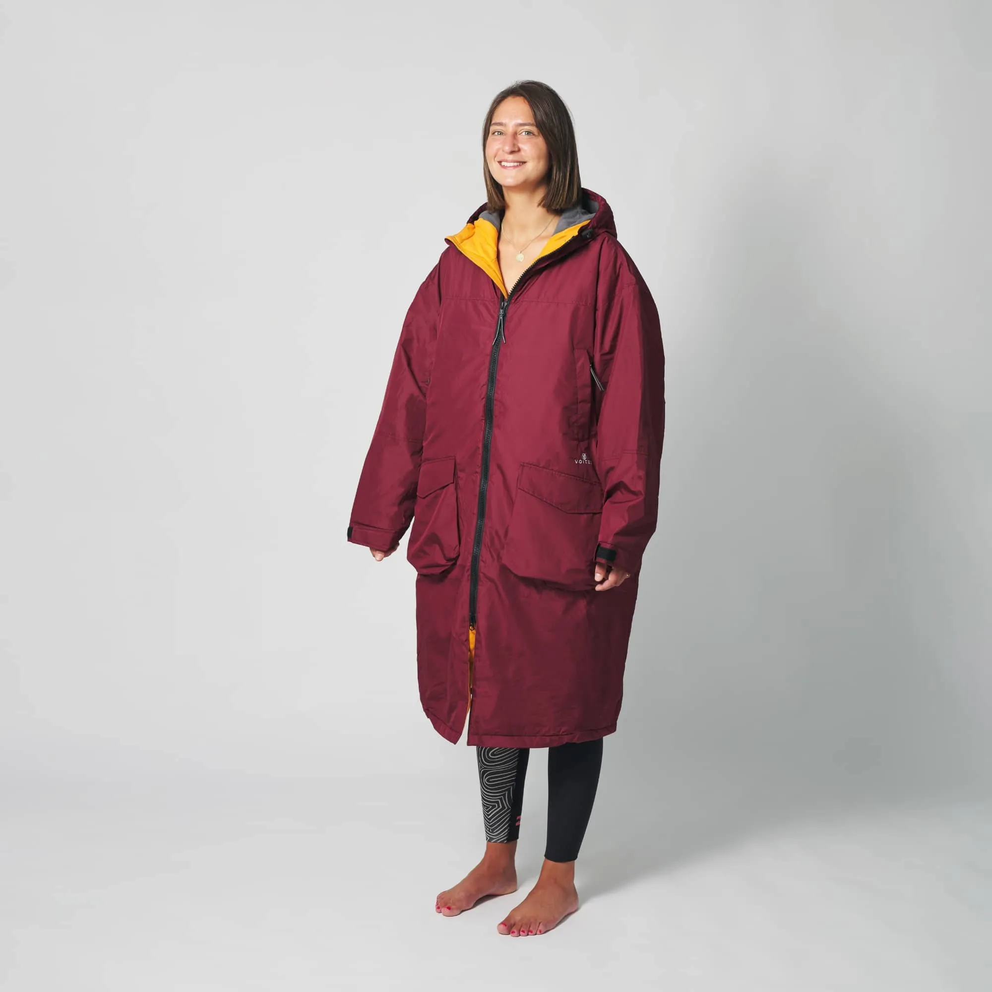 VOITED 2nd Edition Outdoor Change Robe & Drycoat for Surfing, Camping, Vanlife & Wild Swimming - Cardinal