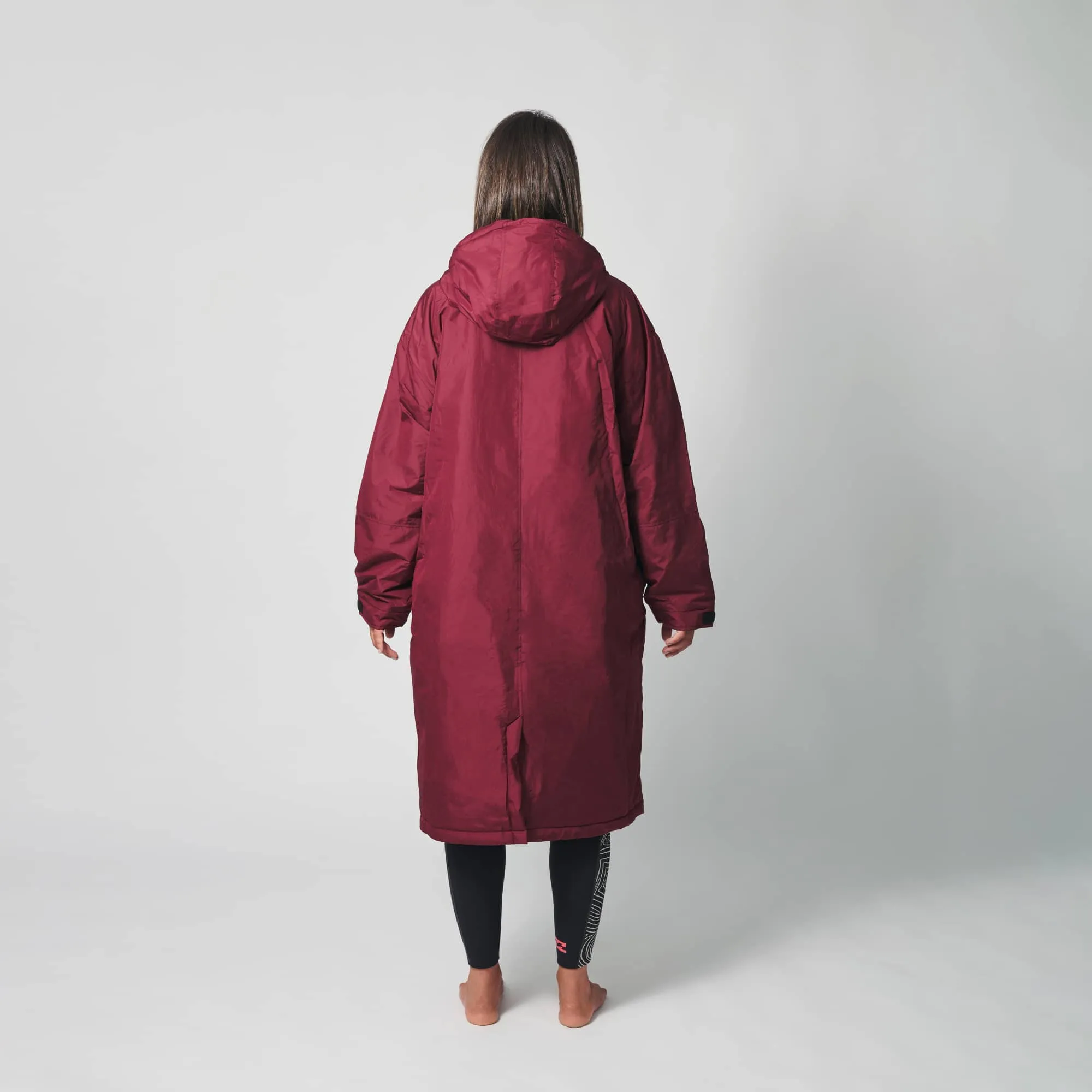 VOITED 2nd Edition Outdoor Change Robe & Drycoat for Surfing, Camping, Vanlife & Wild Swimming - Cardinal